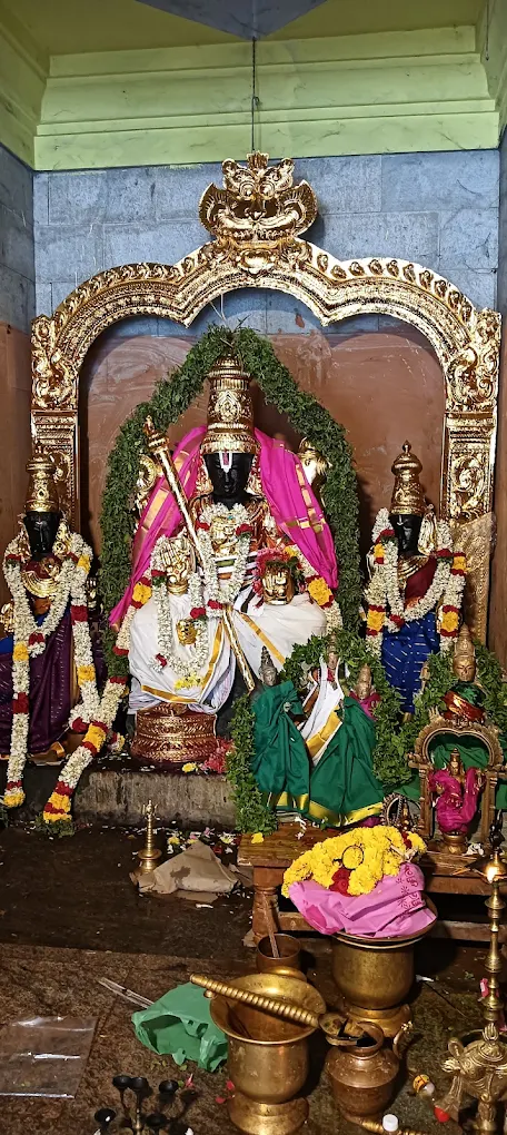 Hindu deity in divine pose